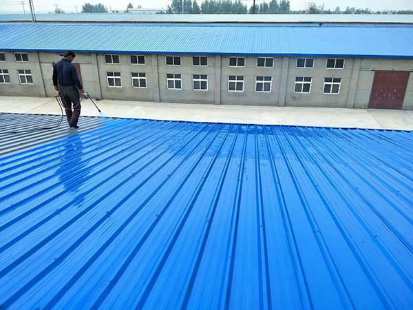 二连浩特 彩钢瓦喷漆翻新工业厂房、仓库
